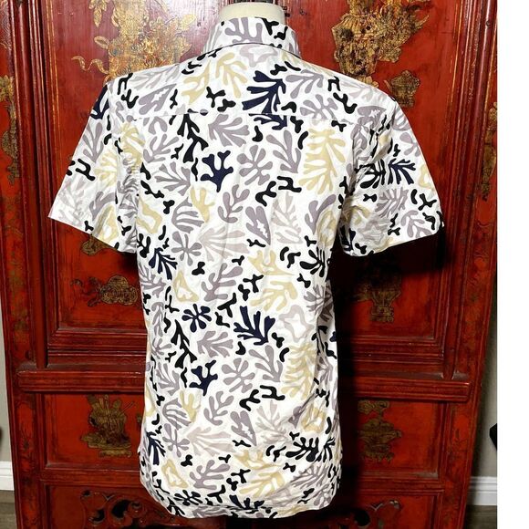 Saturdays Surf NYC Floral White Black Tan Short Sleeve Shirt - S - Picture 3 of 4